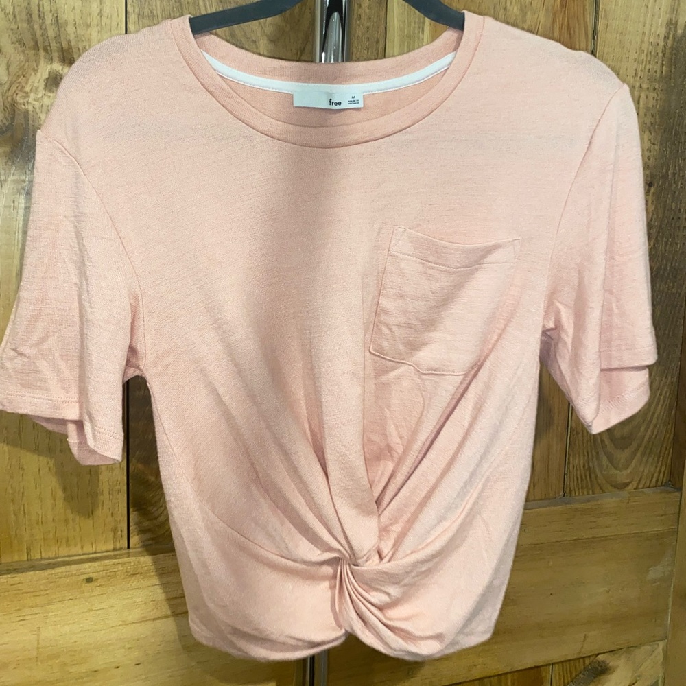 Wilfred Free Women’s T-shirt